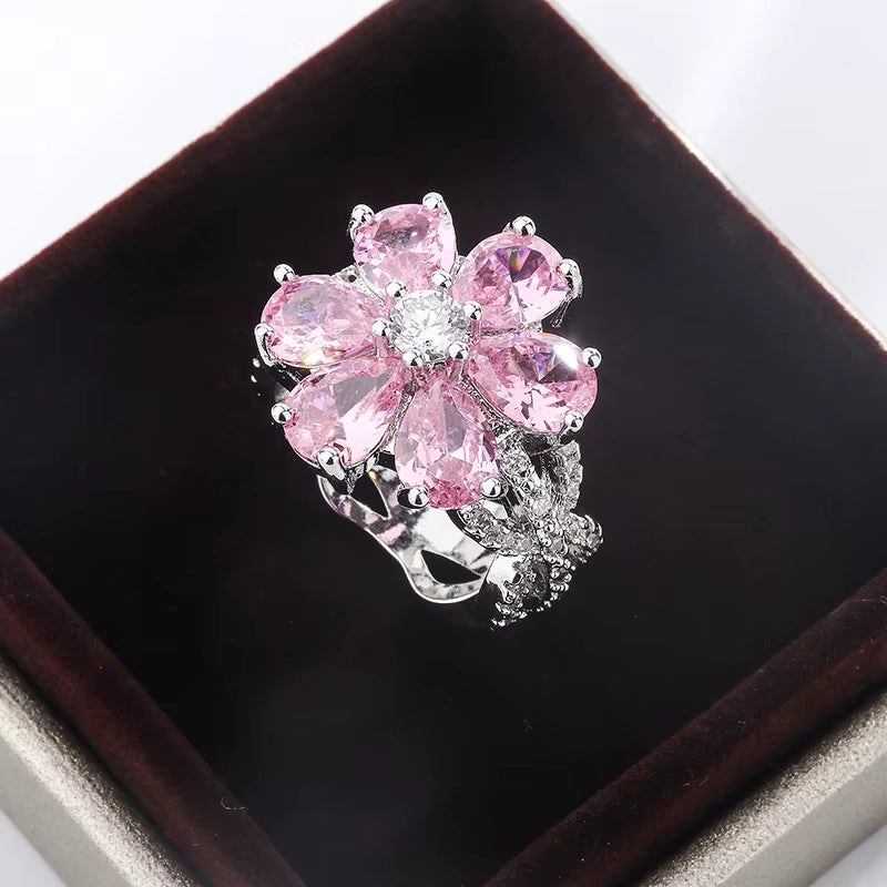 Anillo de EDA Flor Rosa 🌸 “El detalle perfecto para sorprender sin decir una palabra.”
